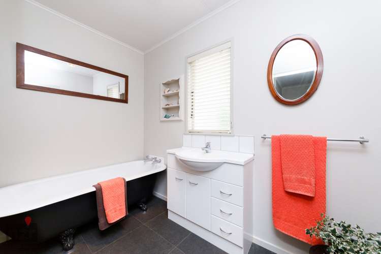 14 Halcombe Road Feilding_2