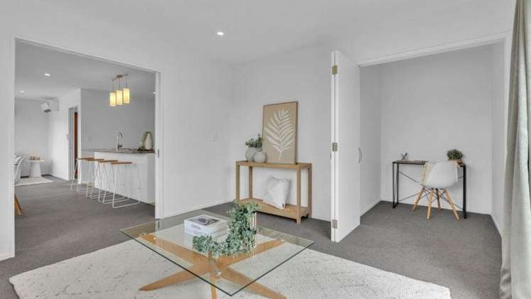 16 Winfield Dr Wigram_8
