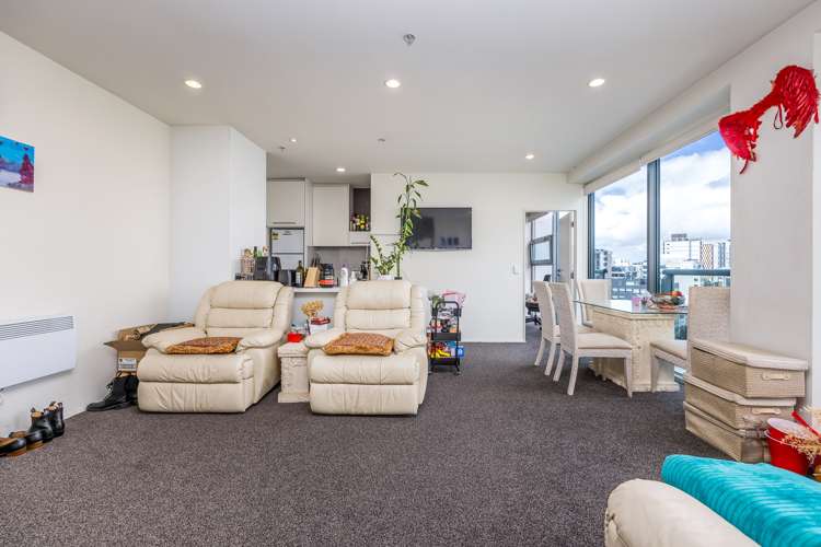 1302/2 Beach Road Auckland Central_7