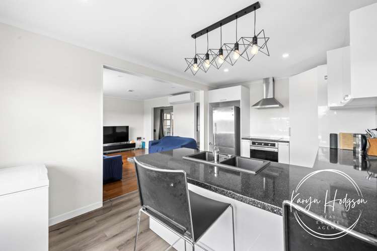 103 Hurndall Street Maungaturoto_6