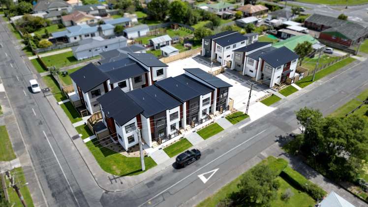 6-8 Reading Street Wainuiomata_12