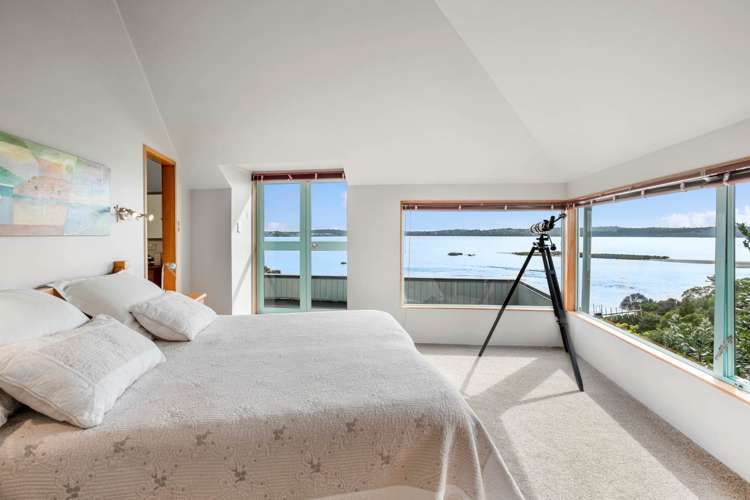 16 Spinnaker Drive Te Atatu Peninsula_13