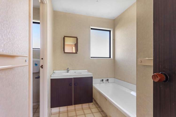 221 Smiths Road Leithfield_18