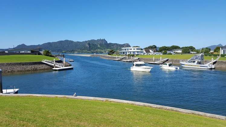 7 Lanyard Place One Tree Point_10