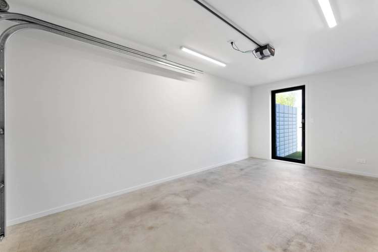 10/1 Fruitvale Road New Lynn_17