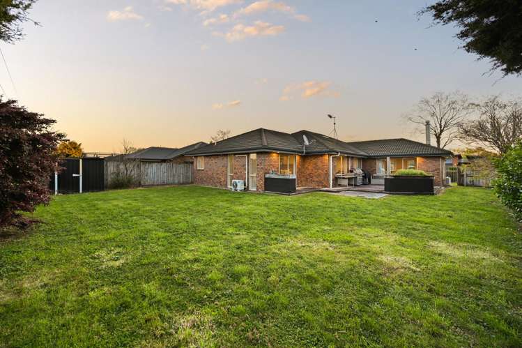 51 Wiltshire Drive Huntington_17