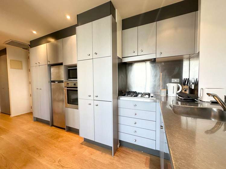306/88 The Strand Parnell_4