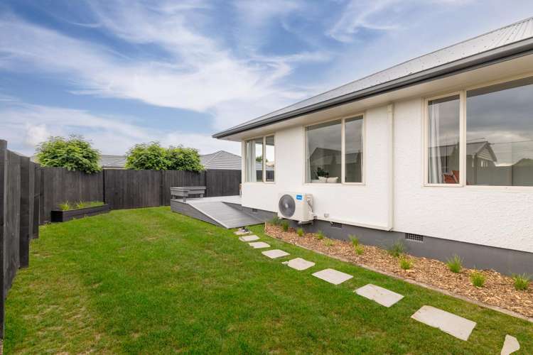 6 Lake Terrace Road Burwood_14