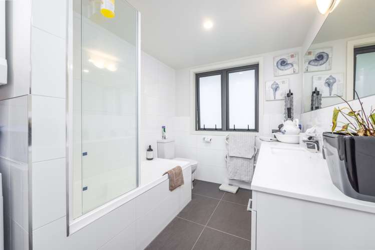 7/8 Basque Road Eden Terrace_10