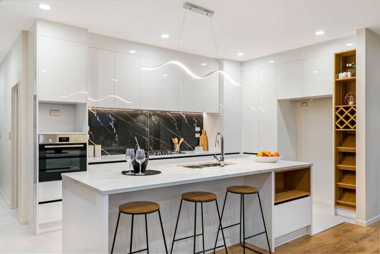 5 Tullymore Drive Flat Bush_10