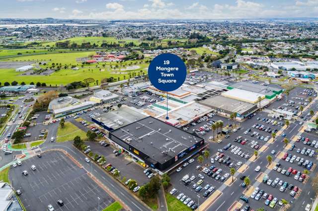 19 Mangere Town Square Mangere_1