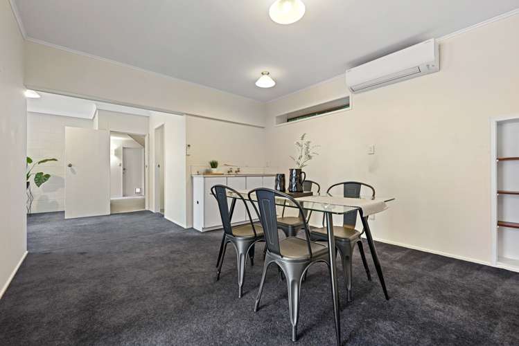 63 Macdonald Road Glenview_11