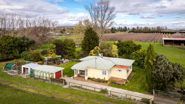 39 Farndon Road Clive_3