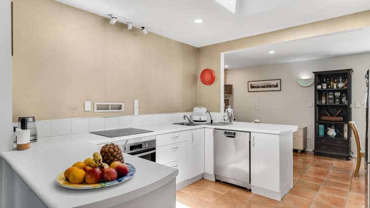 41 Marina View Drive West Harbour_11