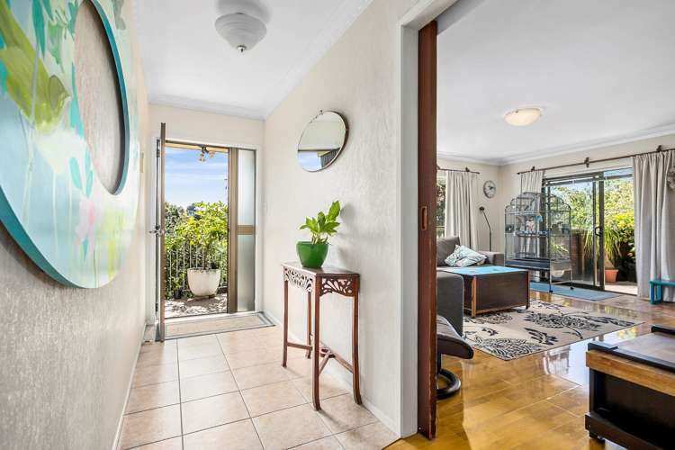 2/47 Kirby Street Glendene_4