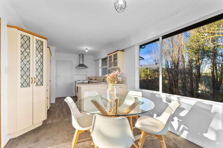 17 East Way Durie Hill_7