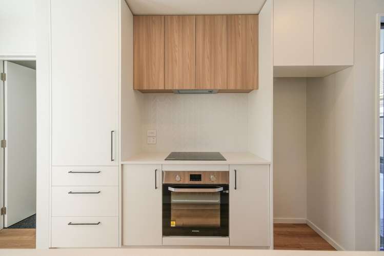 4/63 Waltham Road Sydenham_4