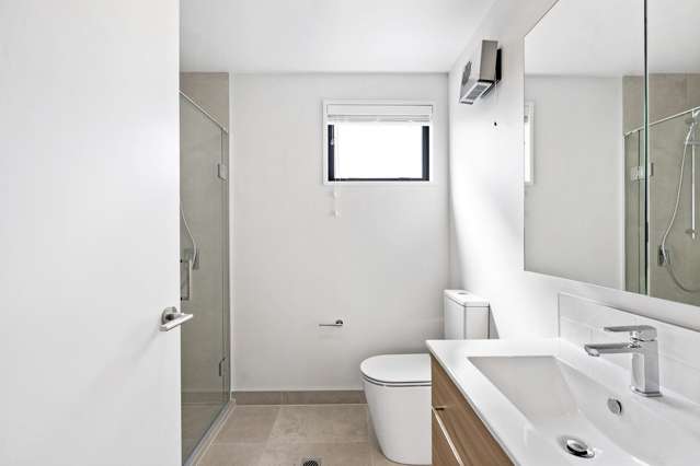 9/109 Taikata Road Te Atatu Peninsula_4