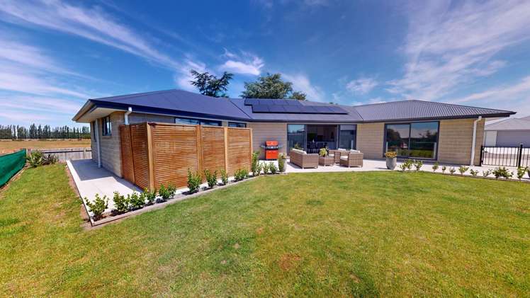 52 Geoff Geering Drive Netherby_16