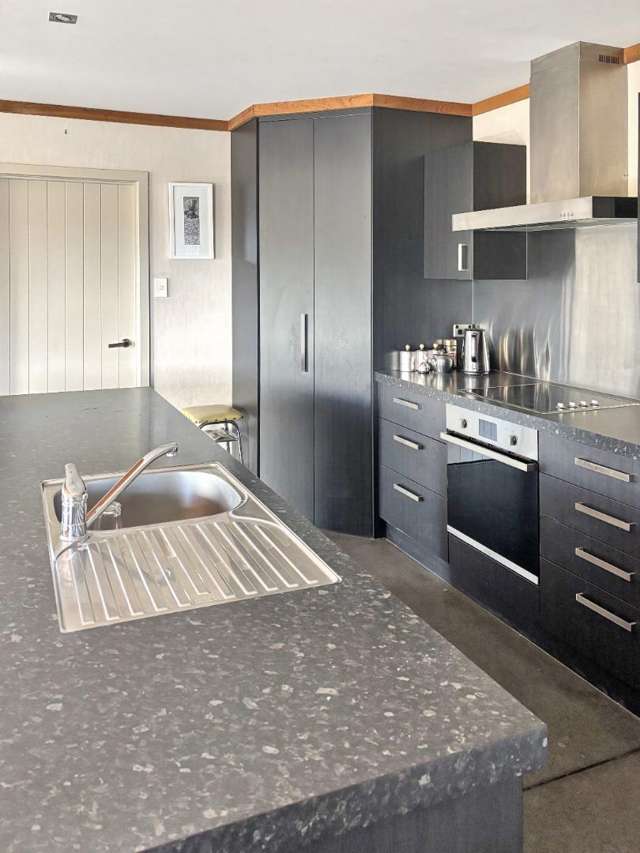 126 Napier Road 10484_1
