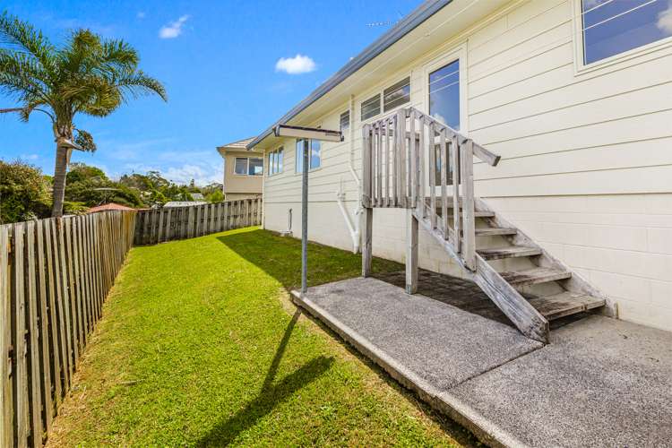 2/9 Mably Court Stanmore Bay_14