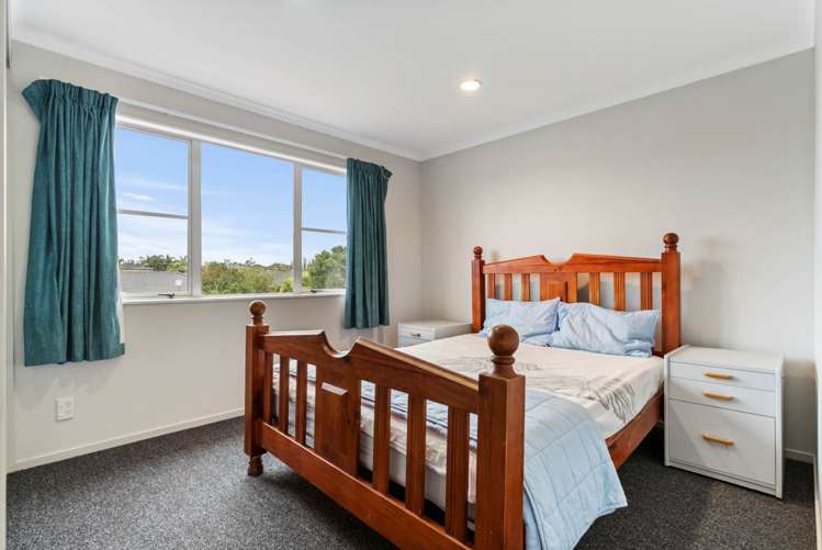 206 Carnoustie Drive Wattle Downs_12