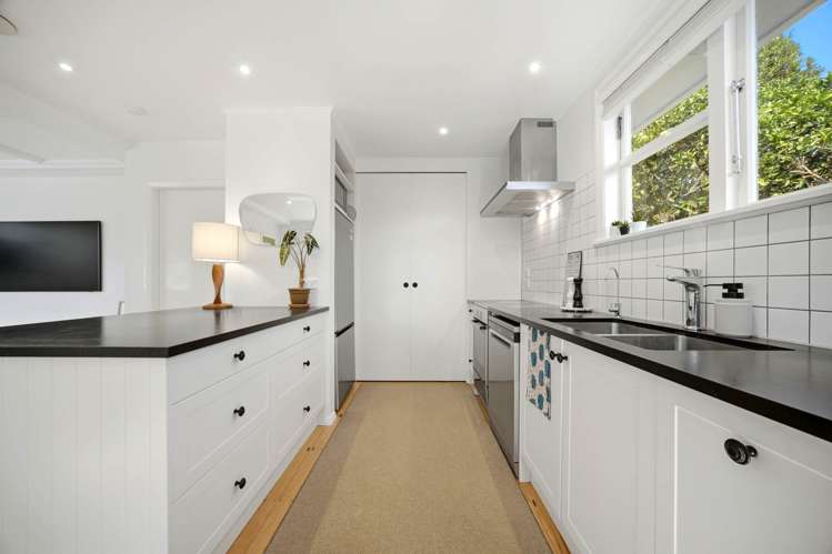 62A Yeovil Road Te Atatu Peninsula_12