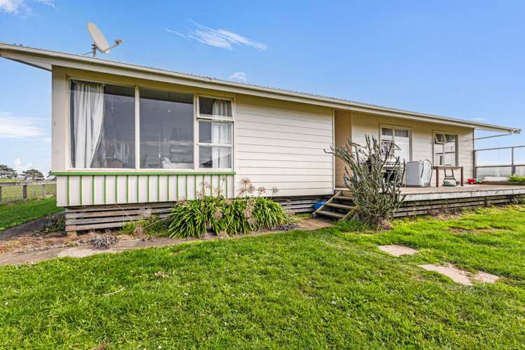 452 Ohangai Road Hawera_7