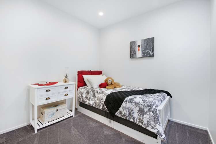 25/45 Karepiro Drive Stanmore Bay_7