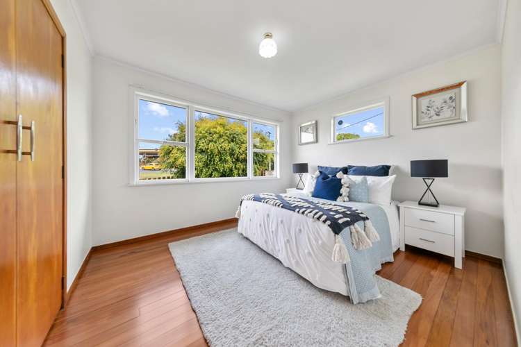 137 Henderson Valley Road Henderson_11