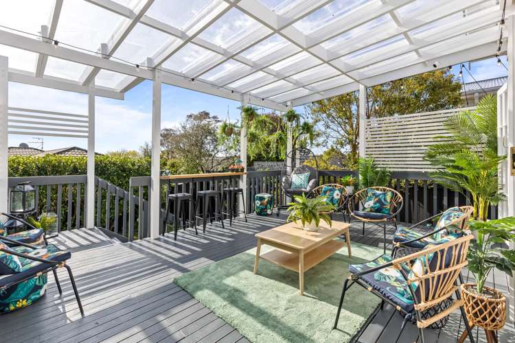 83 Golf Road New Lynn_10