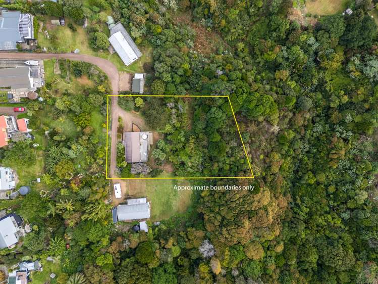 37b Ocean Road Surfdale_26