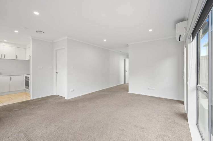 2/13 Crosher Place 1146_3