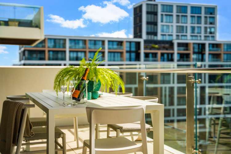 602/141 Pakenham Street West Wynyard Quarter_13