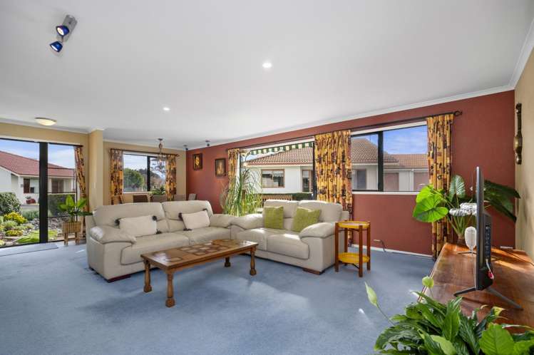 16/8 Cheyne Road Pyes Pa_4