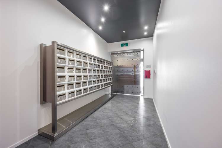 6b/11 Howe Street Freemans Bay_8