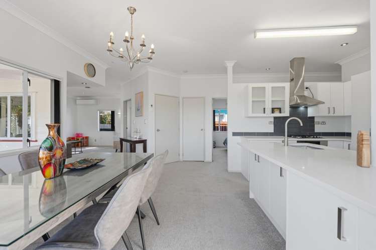 33 View Road Henderson_11