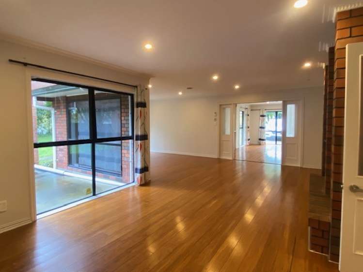 40 Gracechurch Drive 10673_8