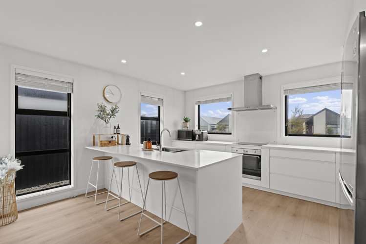 63 Manakura Street_1