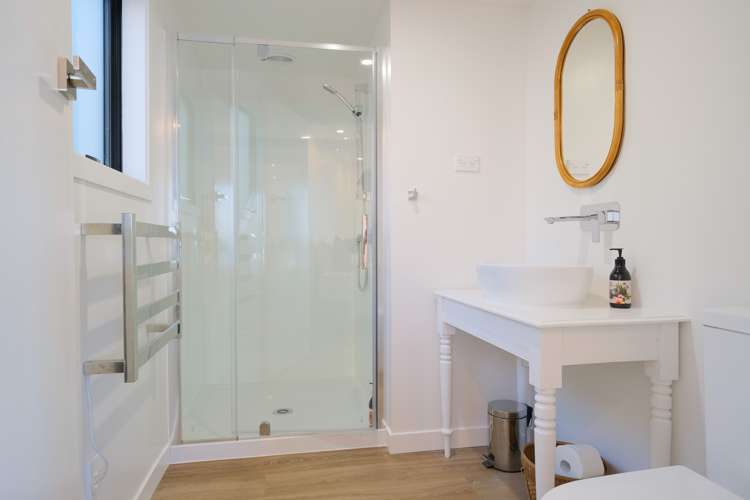 118 Ravenswood Road Saint Clair_18