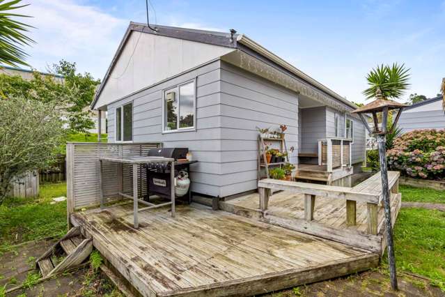 23 Meadowvale Rise Titirangi_3