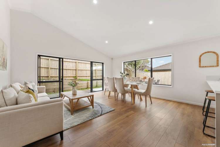 44 Newinn Crescent East Tamaki Heights_14