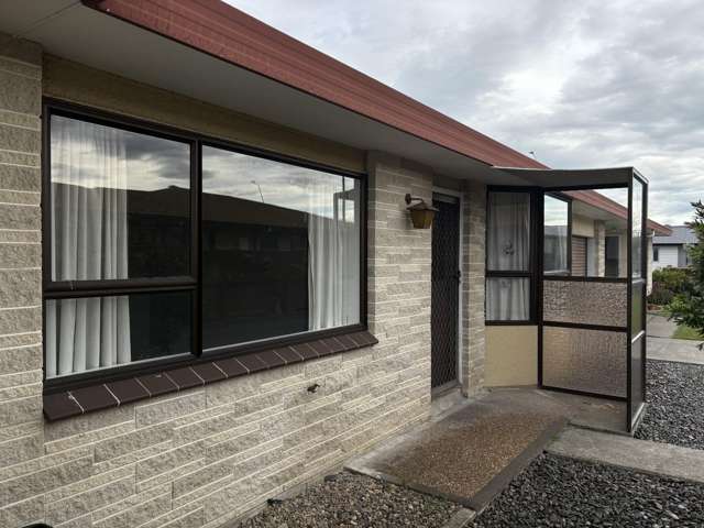 2/504 St Aubyn Street East Parkvale_1