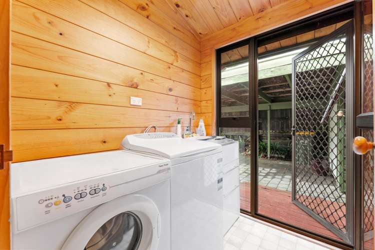 2/25 Beach Road Manly_16