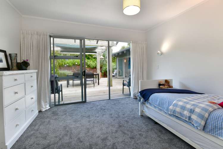 4 Claude Road Stanmore Bay_19