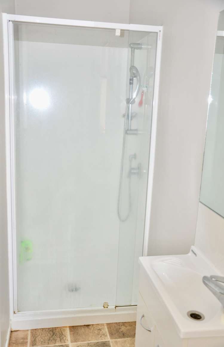 21/2 Grace Avenue Leamington_11