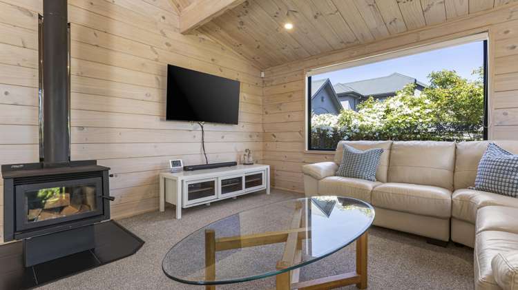 70 Victory Drive Wharewaka_12