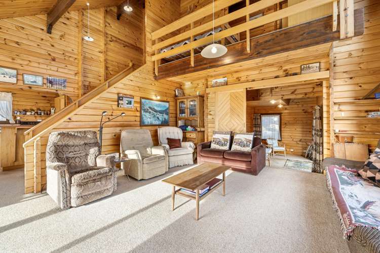 28 & 30 Trelissick Loop Castle Hill_8