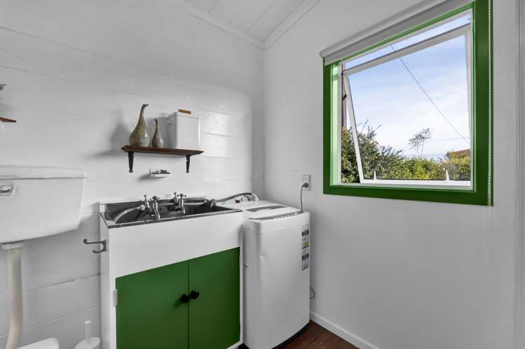 23 Vogel Street Hawera_15