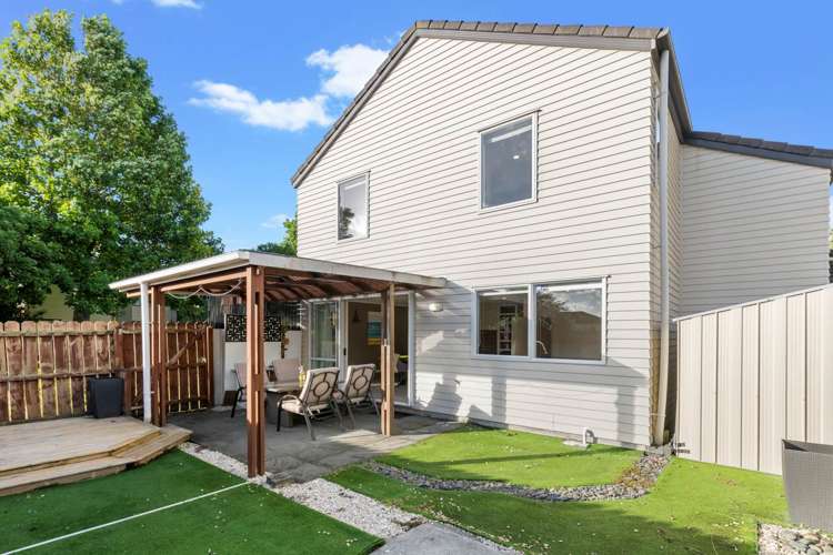 32 Bruce Pulman Drive Takanini_5